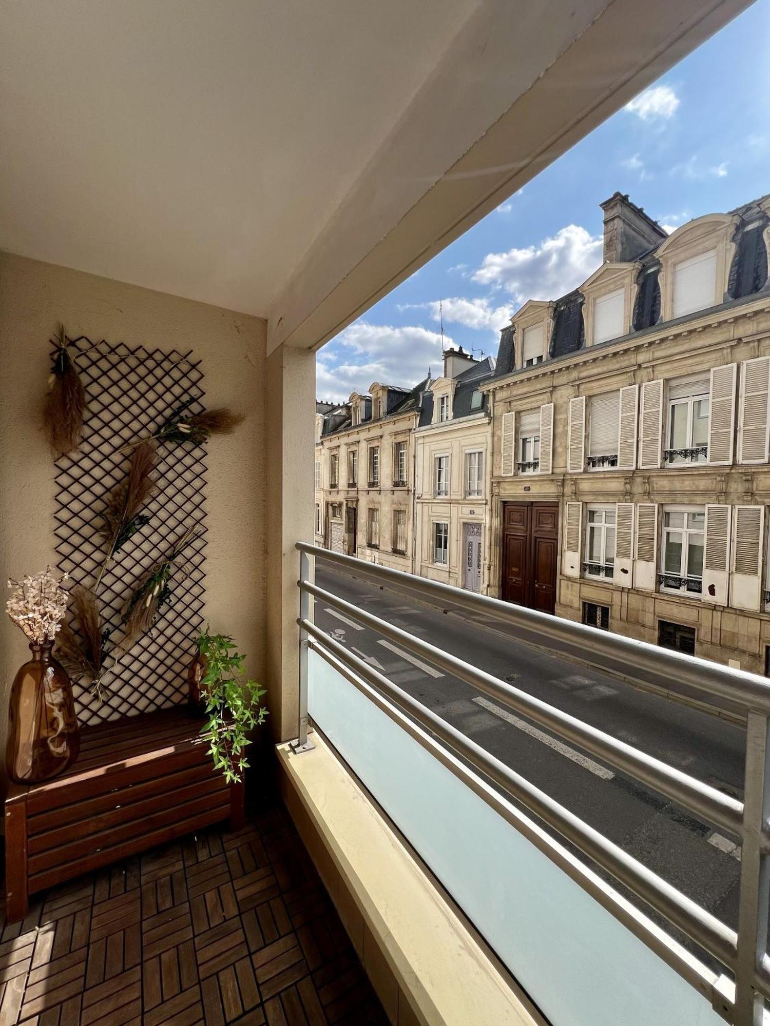 Clovis - Hypercentre Avec Balcon Et Parking Lejlighed Reims Eksteriør billede